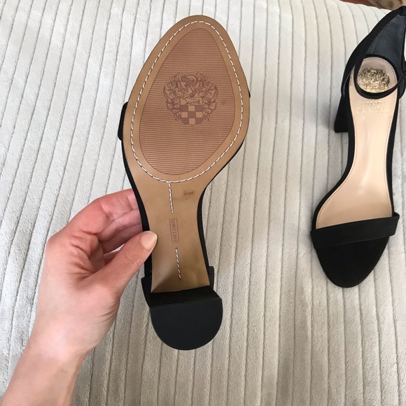 Vince Camuto Mairana Chunky Heel Strappy Sandal - Picture 3 of 8